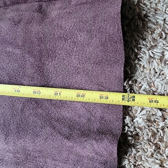 Daisy Fuentes Moda Suede Leather Skirt - Picture 9 of 9